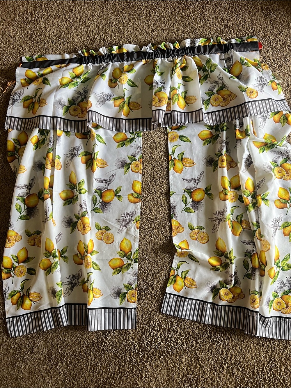 Amazon Lemon Print Kitchen Curtains -  valances 56 curtains 36